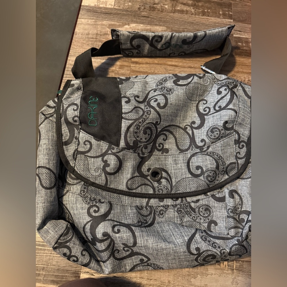 Dakine laptop/shoulder Bag